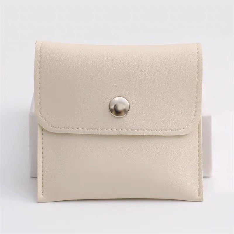 Boucles d’oreilles créoles chunky minimalistes