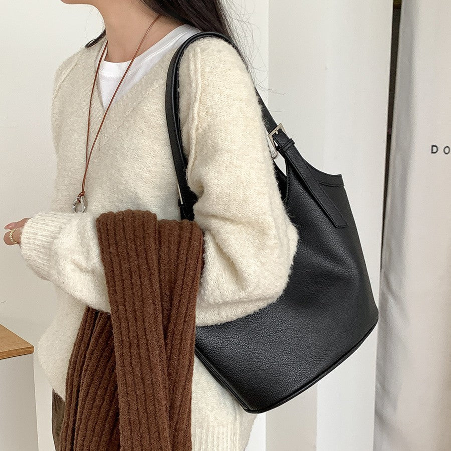 Sac à bandoulière de grande capacité en cuir