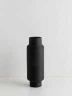 Vase en céramique - design minimaliste